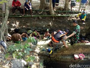 Suroan, Lumpur Sumber Air Hangat Brumbun Dikeruk