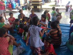 Pengungsi Gunung Agung Menurun, Tinggal 141.213 Jiwa di 416 Titik