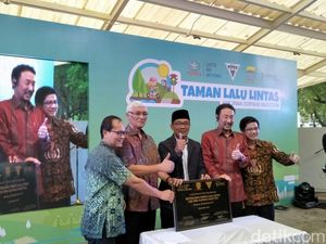 Toyota Beri Kado untuk Pemkot Bandung Toyota Beri Kado untuk Pemkot Bandung