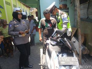 Motor Pinjaman Terekam CCTV Langgar Lalin, Siapa yang Kena E-Tilang? Motor Pinjaman Terekam CCTV Langgar Lalin, Siapa yang Kena E-Tilang?