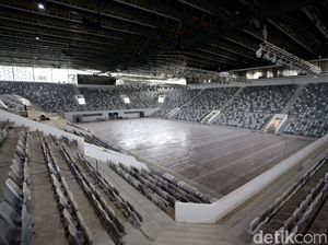 Foto: Mengembalikan Istora ke Wajah Aslinya