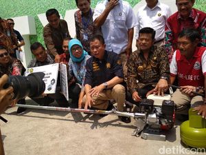 Jonan Tebar 2.375 Konverter Kit ke Nelayan di Sulawesi Selatan Jonan Tebar 2.375 Konverter Kit ke Nelayan di Sulawesi Selatan