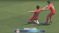 Banyak kemajuan dibuat EA pada FIFA 15. Di antaranya rambut pemain yang bergerak natural, ekspresi pemain yang terlihat lebih emosional,  jersey pemain bertambah kotor seiring permainan, dan beberapa area lapangan yang terkoyak usai digunakan. Untuk kali pertama FIFA dapat lisensi dari Premier League, itu membuat EA bisa memakai 20 stadion resmi, grafis siarang langsung, chants masing-masing klub, dan banyak lagi lainnya. (Youtube)