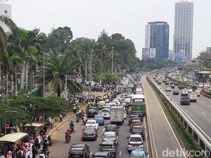 Agus dan Fadli Zon Siap Terima Massa Aksi 299 di DPR Agus dan Fadli Zon Siap Terima Massa Aksi 299 di DPR