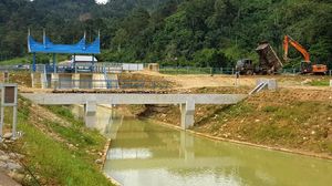 Dibangun di Era Jokowi, Saluran Irigasi Ini Aliri 3.273 Ha Sawah