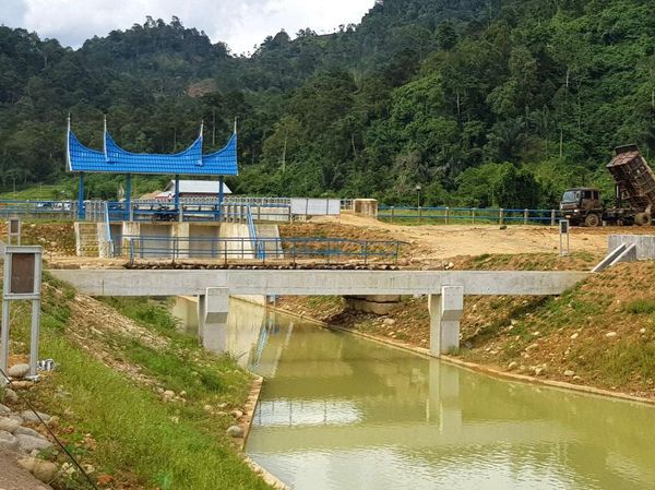 Dibangun di Era Jokowi, Saluran Irigasi Ini Aliri 3.273 Ha Sawah