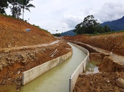 Dua Dekade Otonomi Daerah