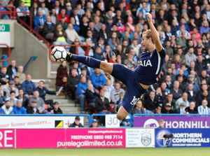 Saat Ini, Kane Setajam Messi-Ronaldo