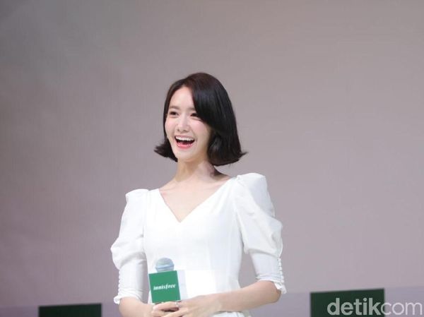 5 Artis Cantik Korea Ini Senang Negaranya Tekuk Jerman di Piala Dunia