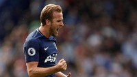 Di John Smiths Stadium, Sabtu (30/9/2017) malam WIB, Harry Kane jadi bintang dengan dua gol yang dia lesakkan (Reuters/Carl Recine)