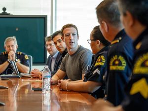 Keliling AS, Zuckerberg Sedih Lihat Kenyataan Ini