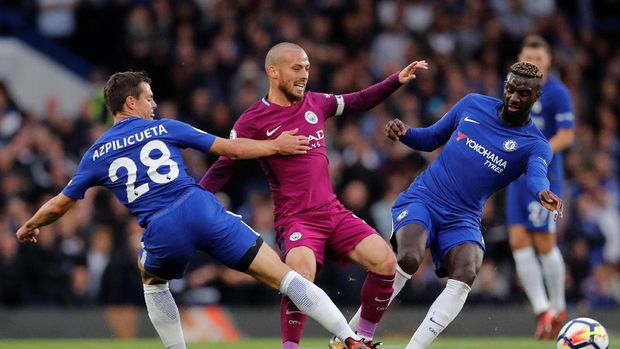 Permainan Manchester City menyulitkan Chelsea berkembang.