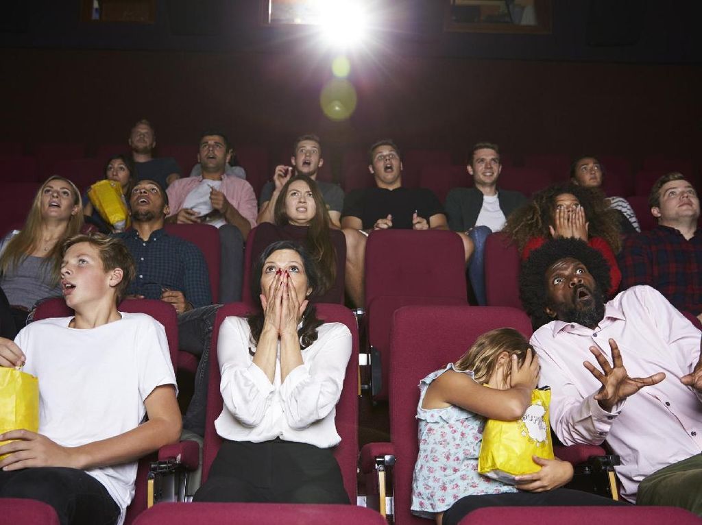 Rekomendasi Film Horor untuk Teman Malam Jumat Ini Rekomendasi Film Horor untuk Teman Malam Jumat Ini