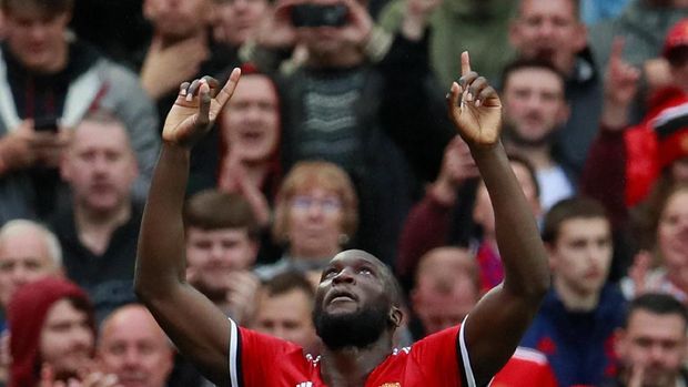 Romelu Lukaku samai torehan penyerang legendaris Manchester United, Andy Cole.
