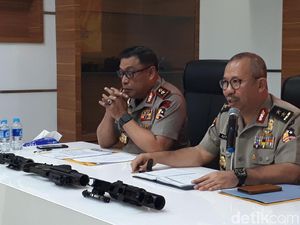 Blak-blakan Mabes Polri Soal Senjata yang Diimpor