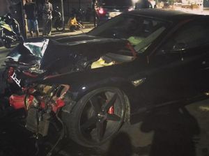 Kecelakaan, Mazda RX-8 Anak Venna Melinda Hancur Kecelakaan, Mazda RX-8 Anak Venna Melinda Hancur