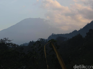 Gubernur Bali: Gunung Agung Belum Pengaruhi Kunjungan Wisatawan