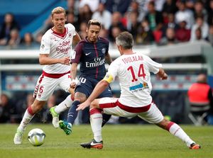 Neymar dan Cavani Tak Lagi Berebut Penalti