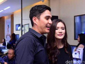 Akan Nikah di Bali, Marcel Chandrawinata dan Kekasih Khawatirkan Gunung Agung