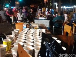 Warga Bondowoso Ngopi Bareng Peringati Hari Kopi Internasional