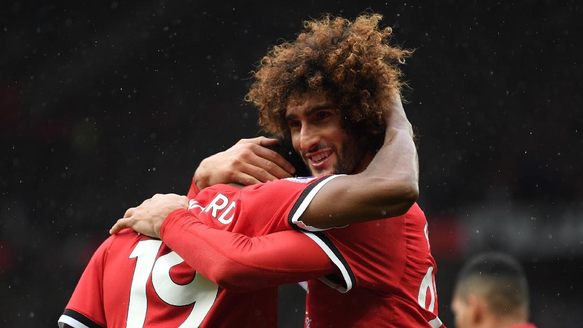 Gelandang Manchester United Marouane Fellaini bersinar di awal musim ini. Foto: Laurence Griffiths/Getty Images