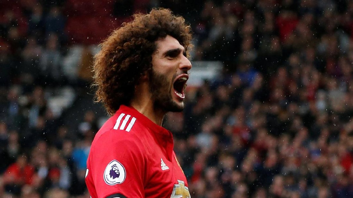 Marouane Fellaini bertahan di Manchester United sampai 2020. (Foto: Andrew Yates/Reuters)