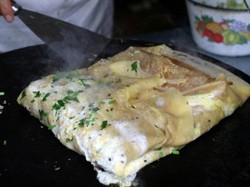 Ada Benda di Kokpit Pesawat dan Penjual Pancake Raup Keuntungan Rp 200 Juta Per Bulan