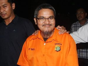 Sidang Praperadilan Jonru Ditunda Sidang Praperadilan Jonru Ditunda