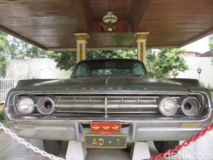 Melihat Mobil Dinas Jenderal Ahmad Yani yang Gugur dalam G30S/PKI