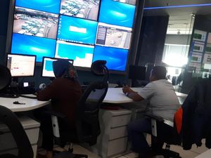 Langgar Marka Jalan, Pemotor di Thamrin Ditegur Lewat Speaker