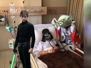 Setya Novanto, Tiang Listrik, Fitsa Hats Jadi Meme Terlaris 2017