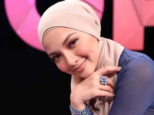 Aktris Malaysia Ini Jadi Brand Ambassador Berhijab Pertama Lancome Aktris Malaysia Ini Jadi Brand Ambassador Berhijab Pertama Lancome