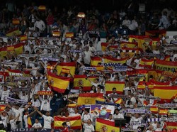 Pertunjukan Bendera Spanyol di Bernabeu sebagai Respons atas Referendum Catalunya