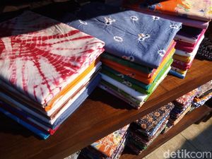 Ekspor Batik Sumbang Pemasukan Rp 251 M Buat RI Ekspor Batik Sumbang Pemasukan Rp 251 M Buat RI