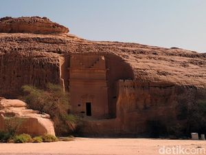 Al Ula, Gurun Menakjubkan tapi Terlarang bagi Umat Muslim Al Ula, Gurun Menakjubkan tapi Terlarang bagi Umat Muslim