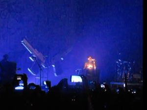 Detik-detik Rubuhnya Panggung Menimpa Marilyn Manson