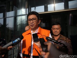 Walkot Nonaktif Batu Eddy Rumpoko Ajukan Praperadilan