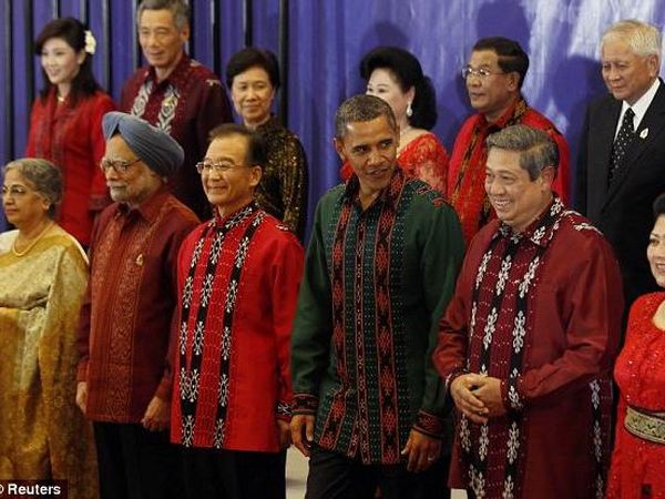 Batik yang Jadi Kebanggaan Mandela hingga Obama