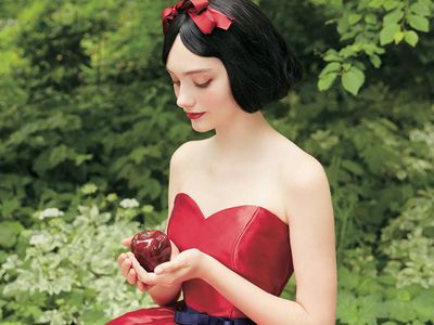 9 Gaun Pengantin ala Putri Disney Karya Desainer Jepang, Indah Banget!