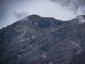 Drone BNPB Mulai Rekam Visual Kawah Gunung Agung
