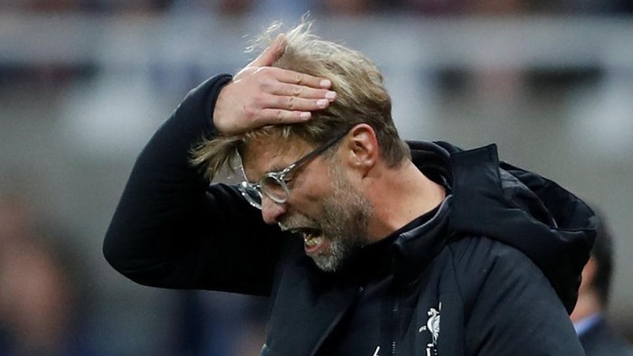 Juergen Klopp yang Frustrasi melihat Liverpool kebobolan (Carl Recine/Reuters) Juergen Klopp yang Frustrasi melihat Liverpool kebobolan (Carl Recine/Reuters)