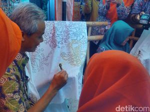Gubernur Ganjar Minta Desain Batik Dipatenkan