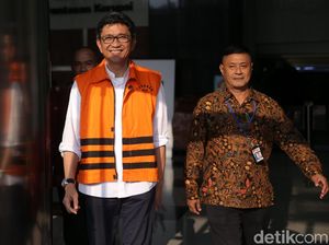 Walkot Batu Kembali Diperiksa KPK Walkot Batu Kembali Diperiksa KPK