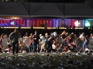 Kisah Haru Ayah yang Tertembak saat Menolong Puluhan Korban Las Vegas Kisah Haru Ayah yang Tertembak saat Menolong Puluhan Korban Las Vegas