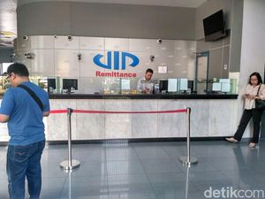 Beli Dolar AS Hampir Rp 13.600, Bagaimana Kurs Lain?