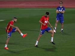 Dicemooh dan Diejek, Pique Cuek Saja di Timnas Spanyol