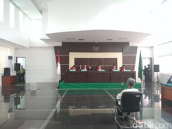 Merasa Dihina Buni Yani dengan Gerakan Jari, Jaksa Irfan Marah