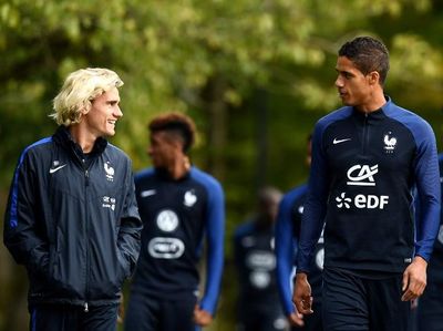 Aksi Griezmann di Sesi Latihan Timnas Prancis