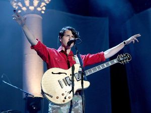 Sebelum Album, Vampire Weekend Awali dengan Rilis Dua Single Sebelum Album, Vampire Weekend Awali dengan Rilis Dua Single