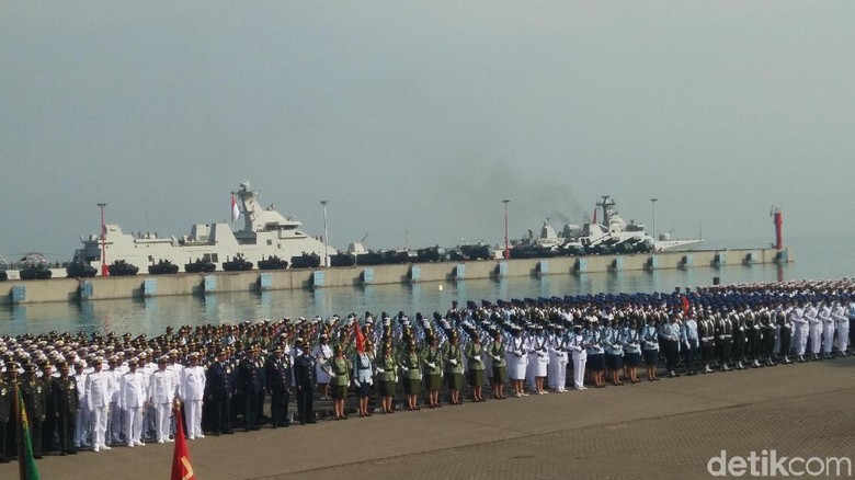 Melihat Geladi Bersih HUT TNI Ke-72 di Dermaga Cilegon